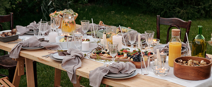 easter table setting